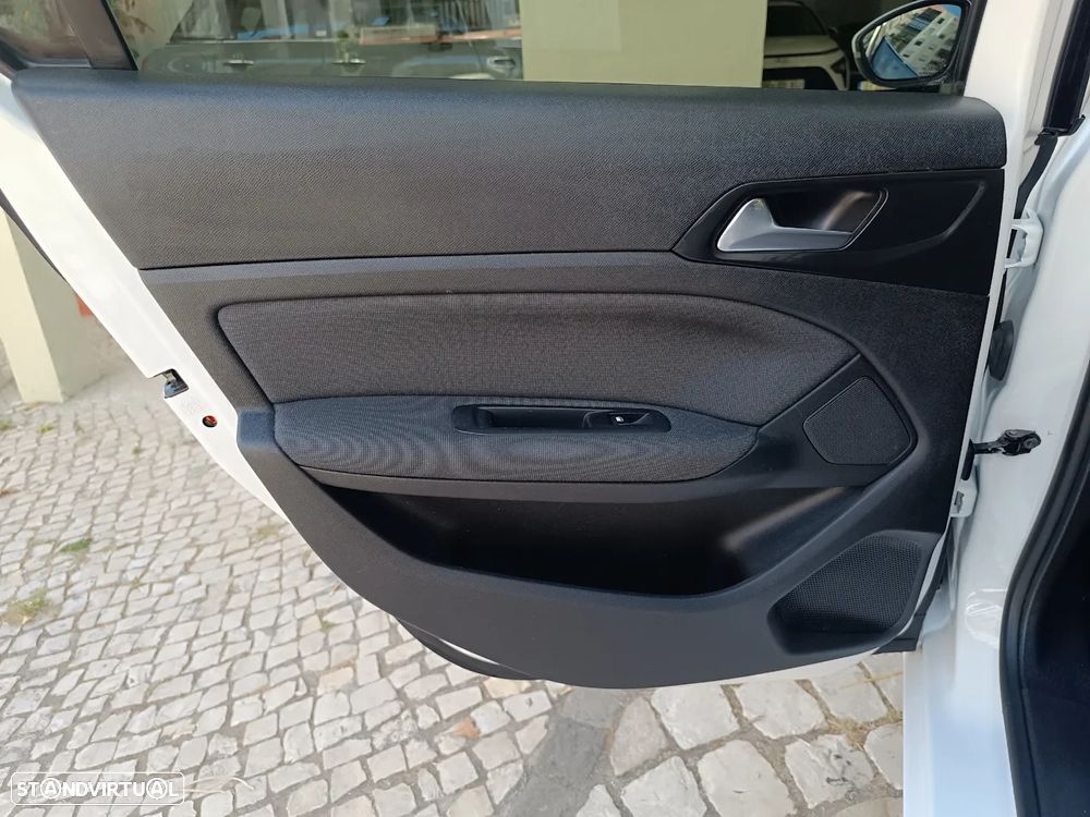 Peugeot 308 1.2 PureTech Allure - 17