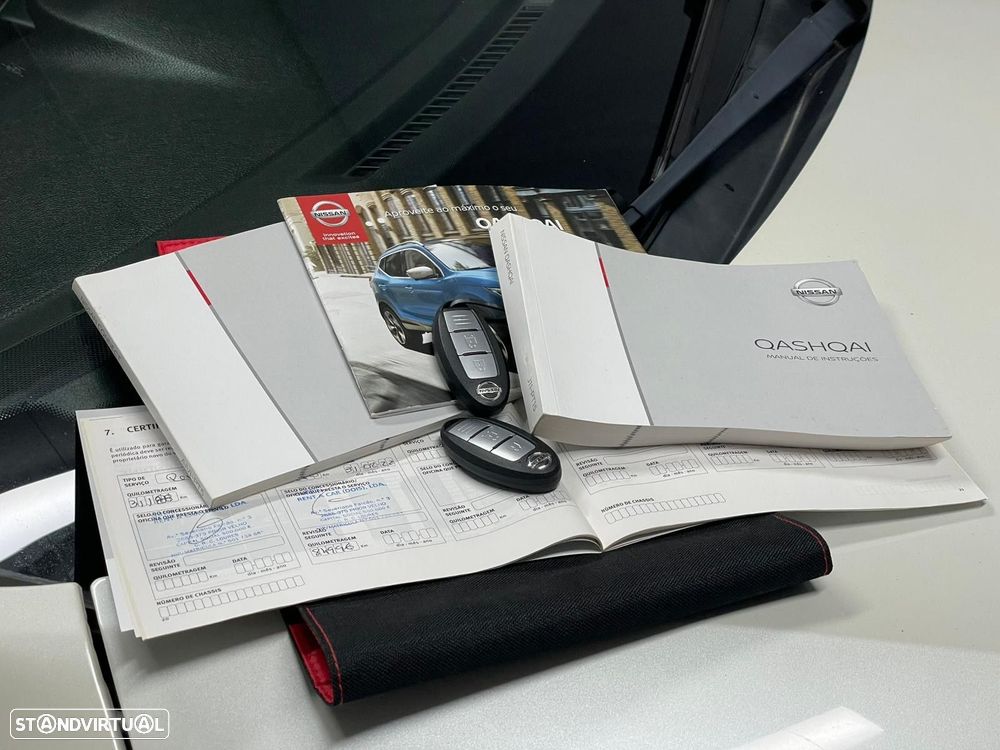 Nissan Qashqai 1.3 DIG-T N-Connecta - 2