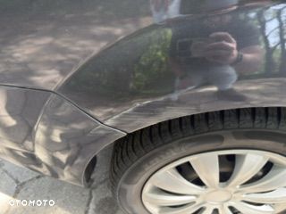 Ford Mondeo 2.0 Ghia - 17