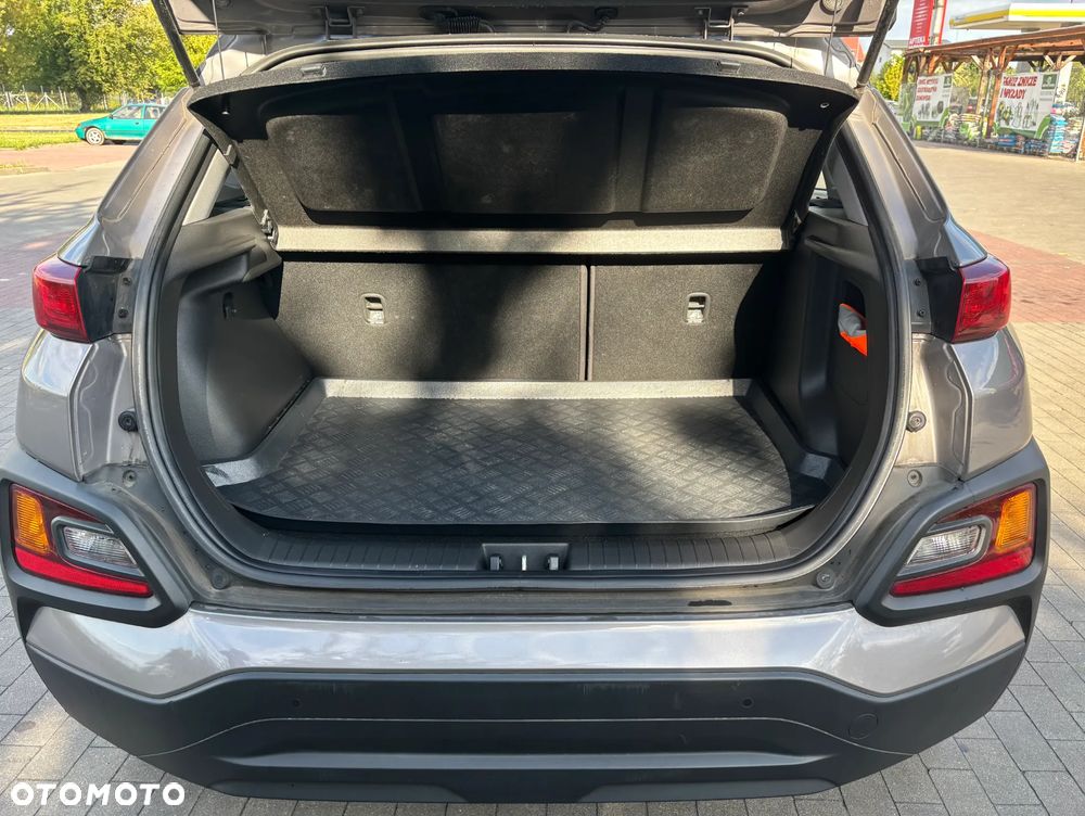 Hyundai Kona - 8