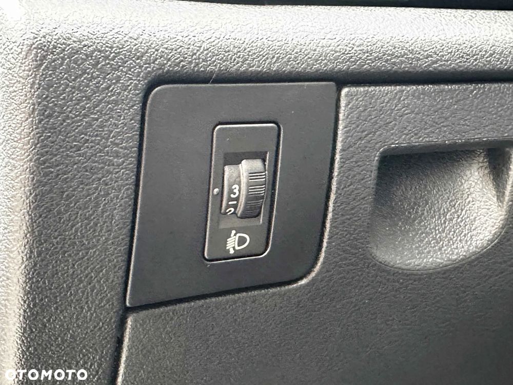 Peugeot 407 V6 210 Premium - 25