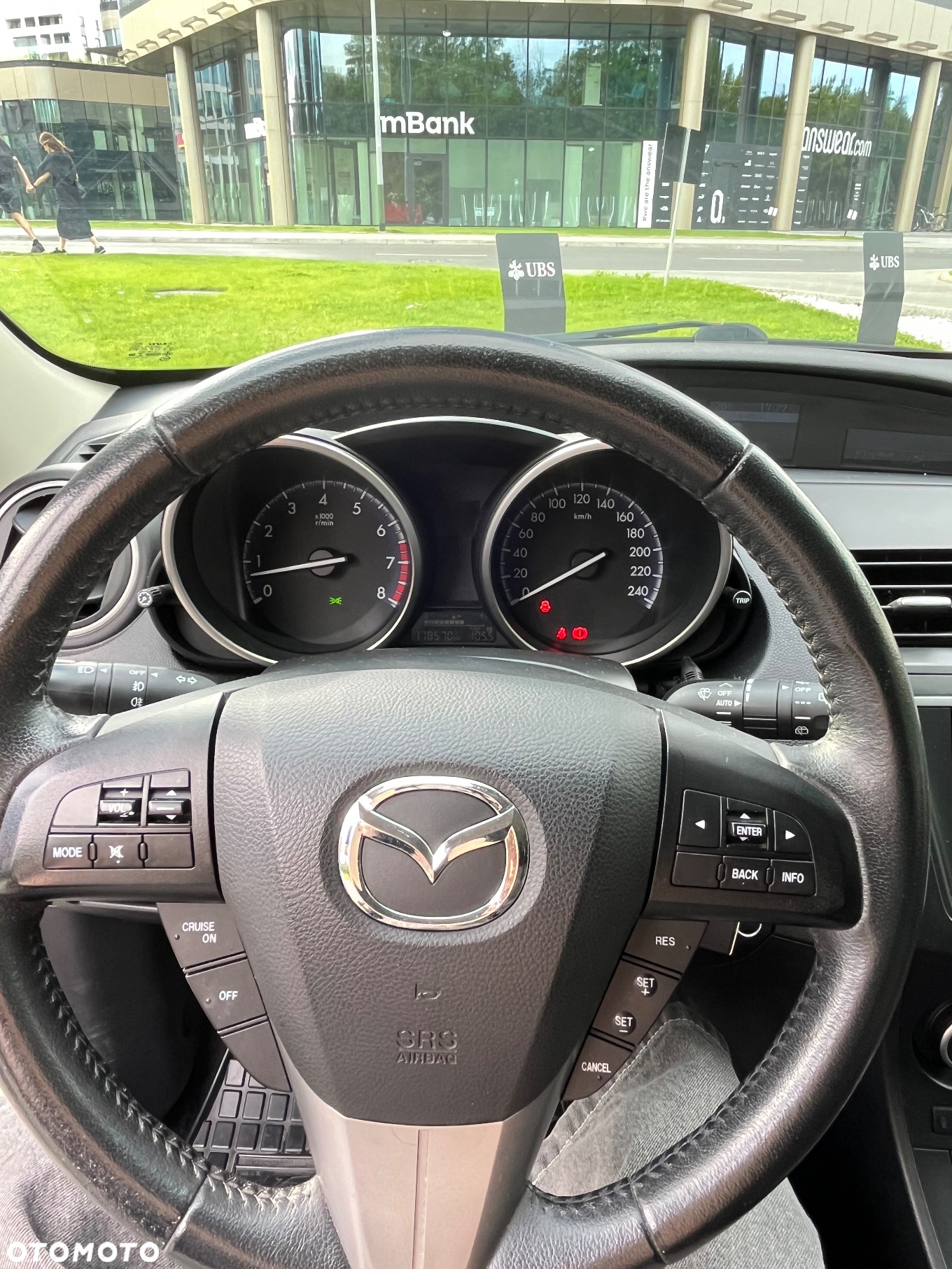 Mazda 3 1.6 Exclusive - 17