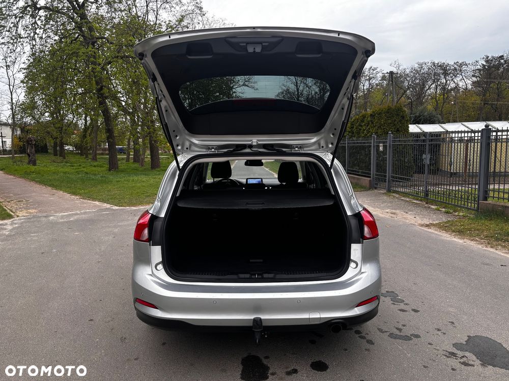 Ford Focus 2.0 EcoBlue STart-Stopp-System TITANIUM - 17