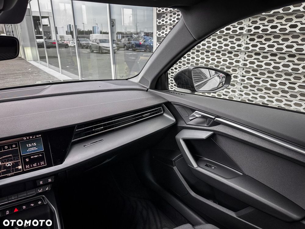 Audi A3 Sportback - 32