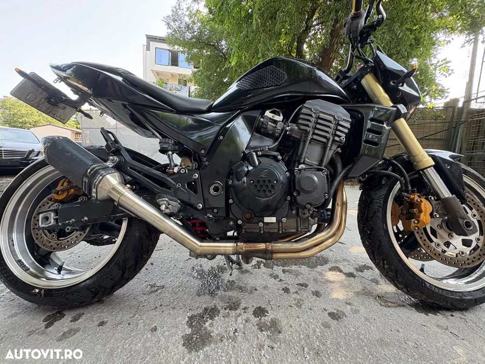 Kawasaki Z 1000R - 7
