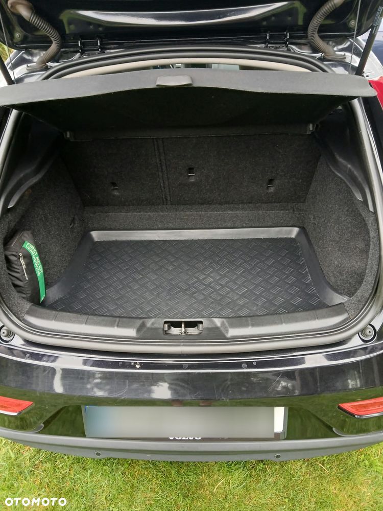 Volvo V40 - 12