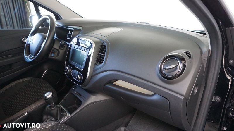 Renault Captur - 24