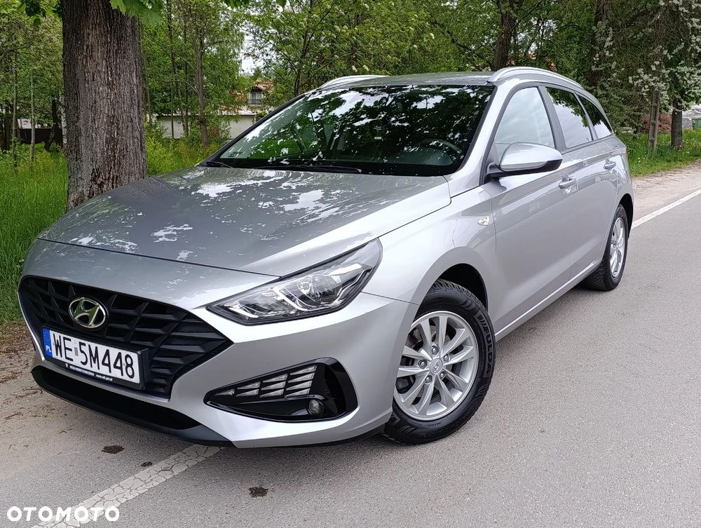 Hyundai i30 1.5 DPI Classic + - 3