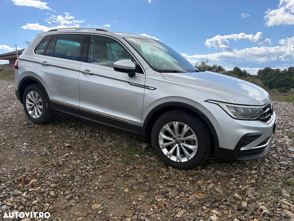 Volkswagen Tiguan - 6