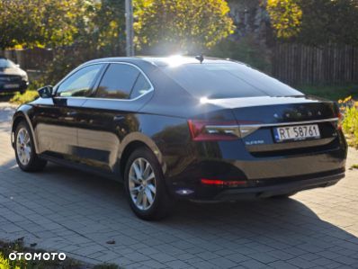 Skoda Superb 2020 photo 2