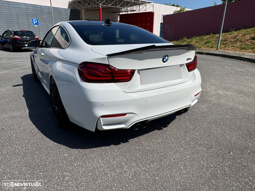 BMW M4 Auto - 6