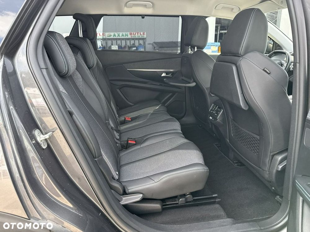 Peugeot 5008 2.0 BlueHDi Allure Pack S&S EAT8 - 18