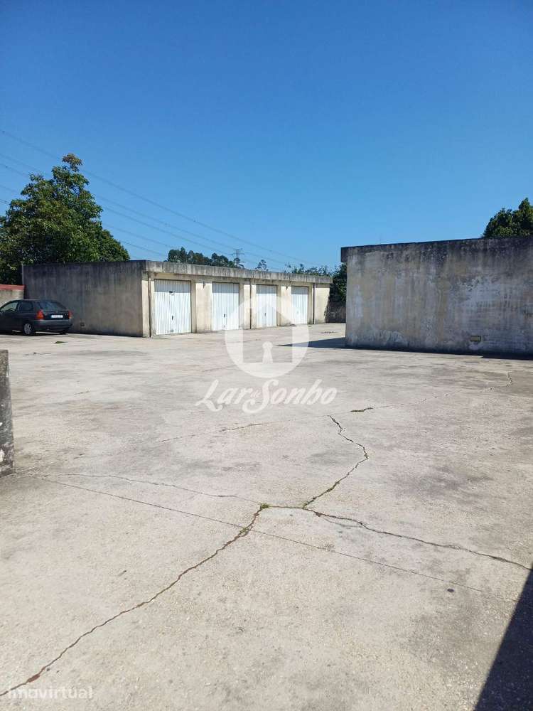 Garagem Box Fechada Independente com 34,5 m² em Serzedo - Grande imagem: 5/5