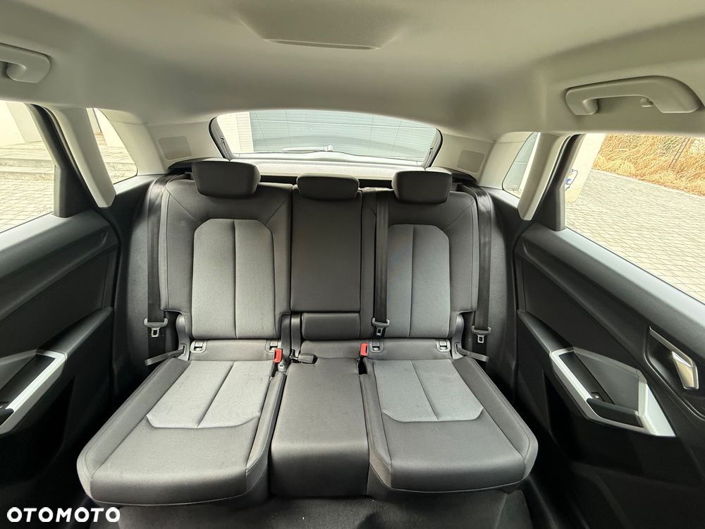 Audi Q3 35 TFSI Advanced S tronic - 12