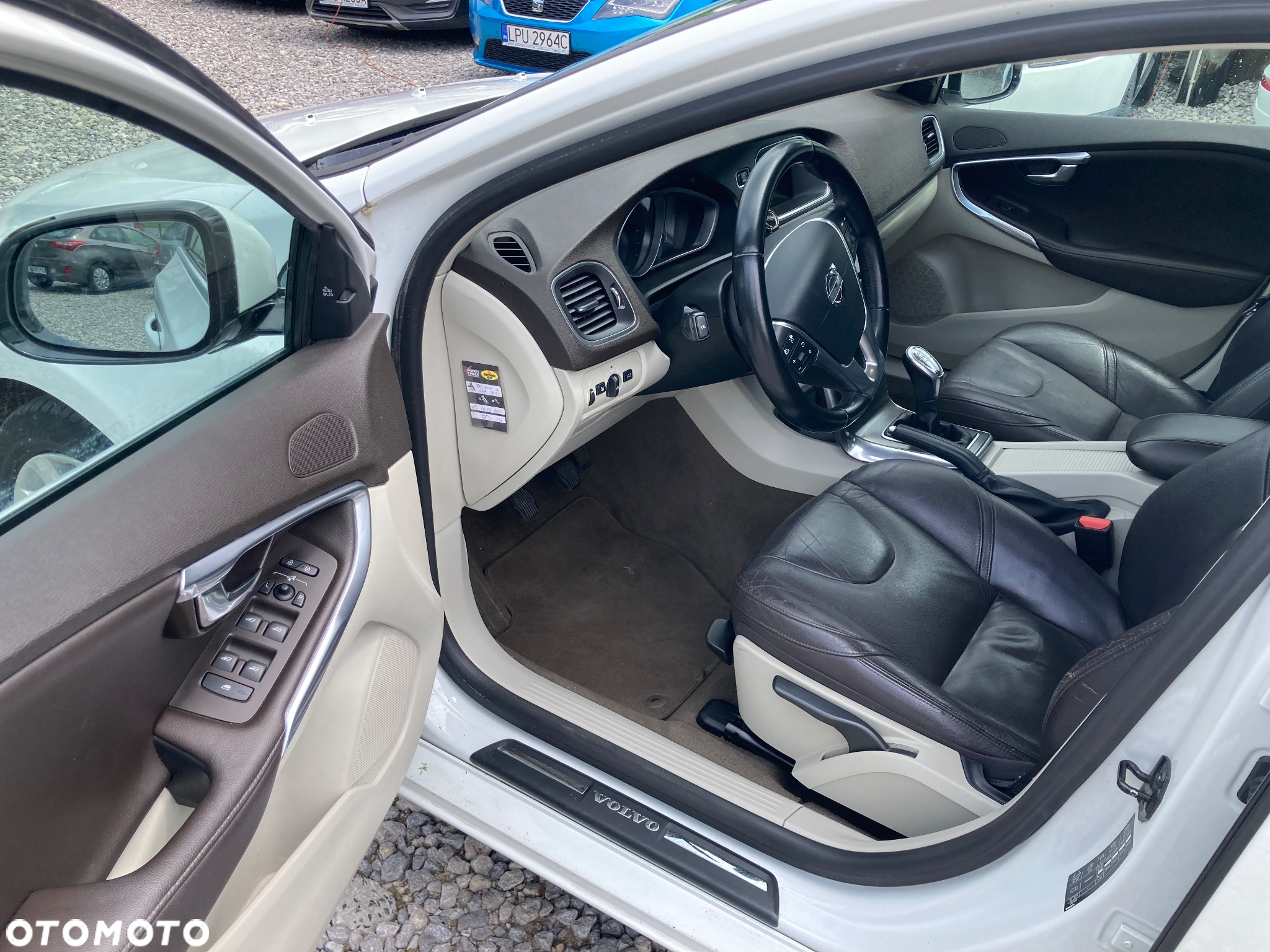 Volvo V40 D2 Summum - 8