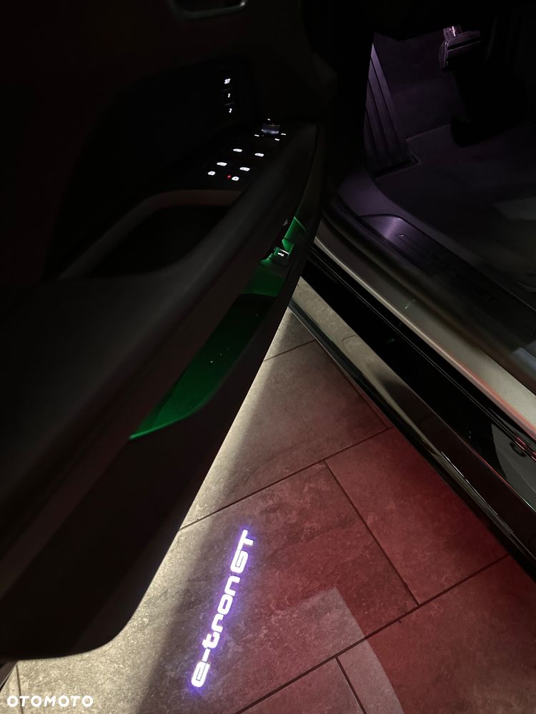 Audi e-tron GT - 23