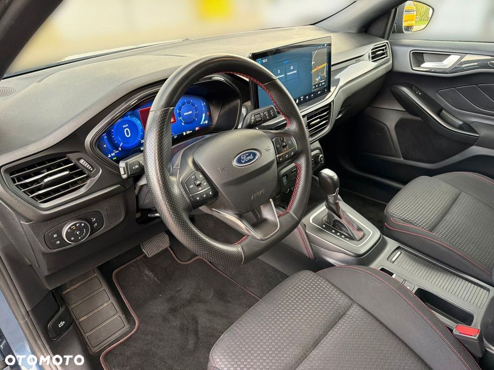 Ford Focus - 11