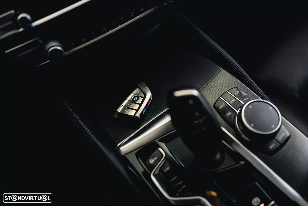 BMW 530 e Pack Desportivo M - 20