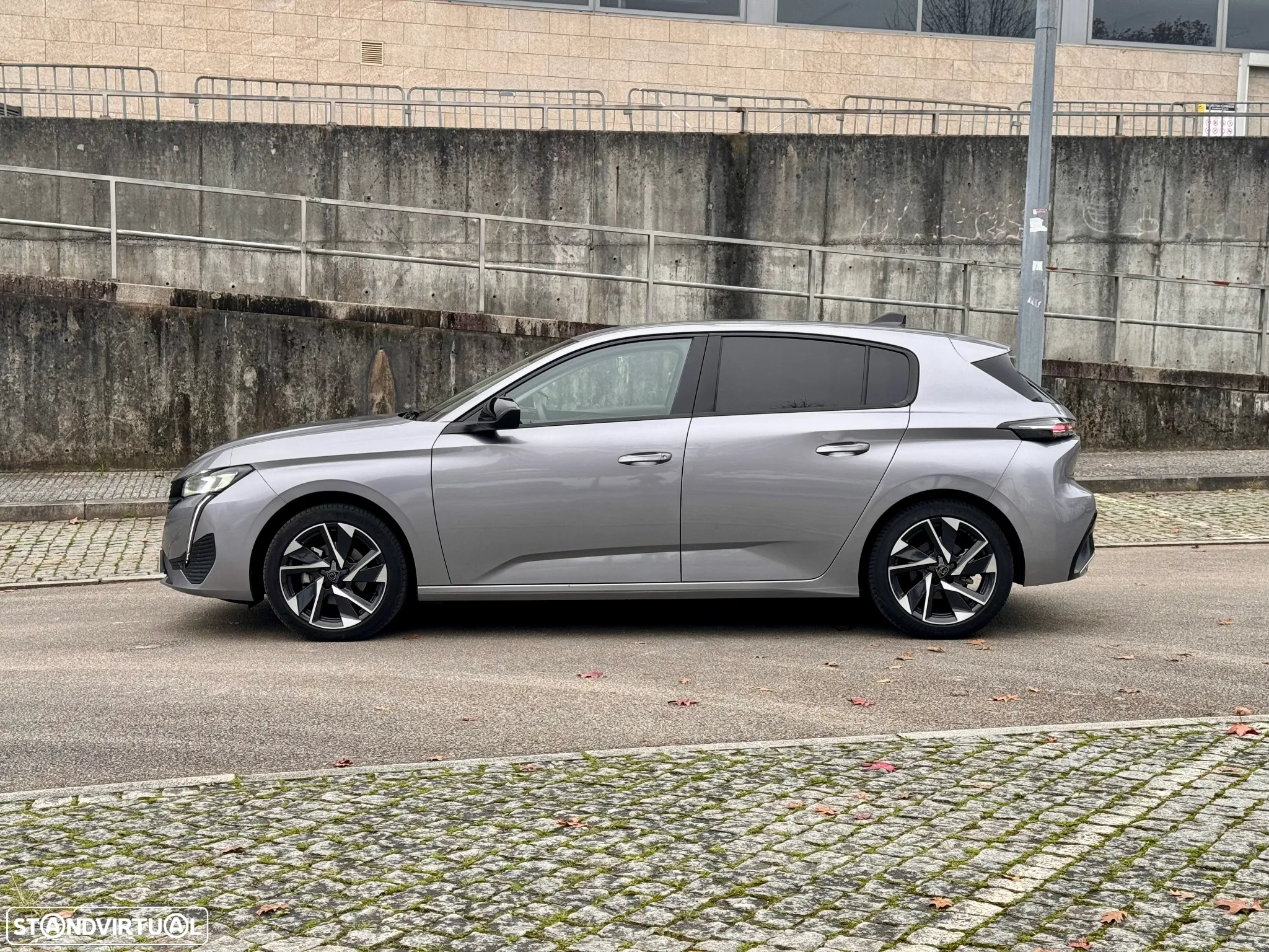 Peugeot 308 1.2 PureTech Allure Pack - 10