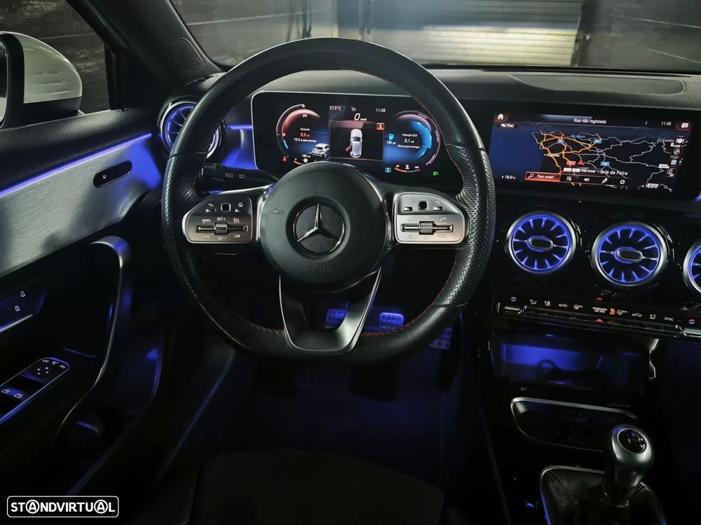 Mercedes-Benz A 200 AMG Line - 25