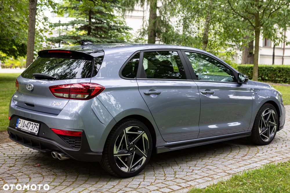 Hyundai i30 1.5 T-GDI 48V Modern DCT - 12