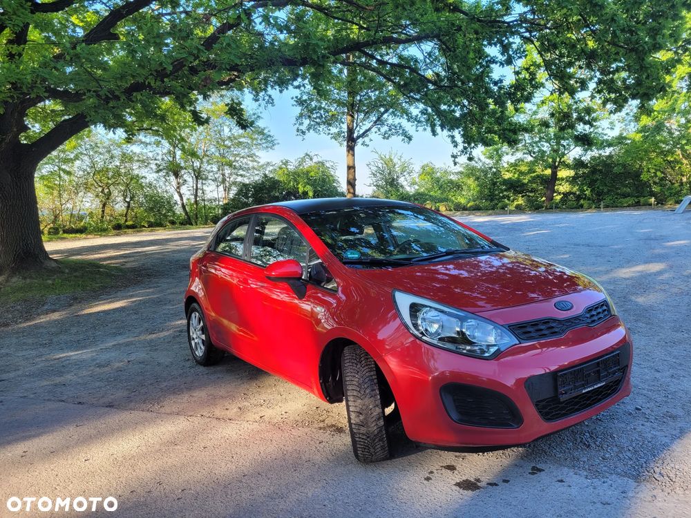 Kia Rio 1.4 Platinum Edition - 4