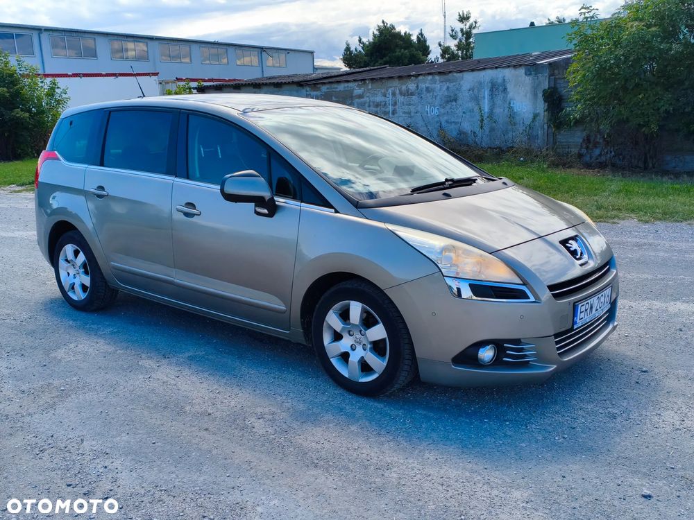 Peugeot 5008 1.6 Access 7os - 4