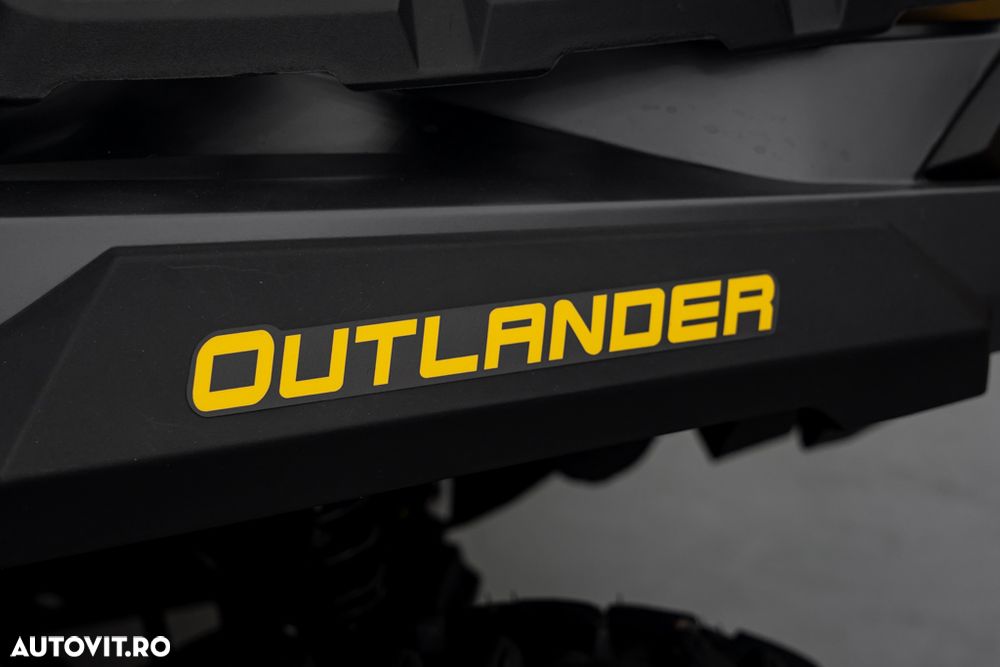 Can-Am Outlander Max - 7