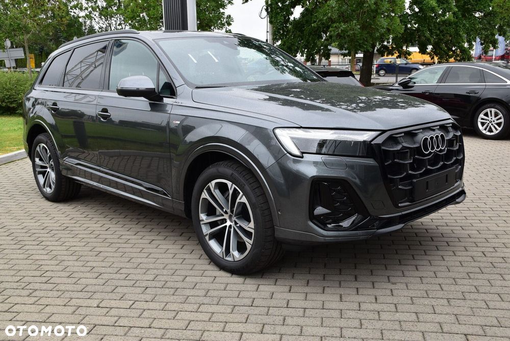 Audi Q7 - 9