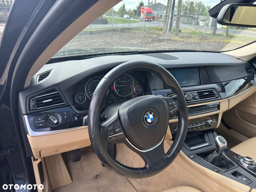 BMW Seria 5 - 29