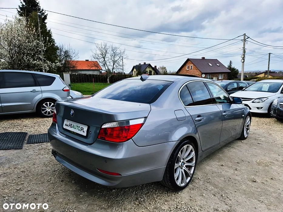 BMW Seria 5 523i - 13