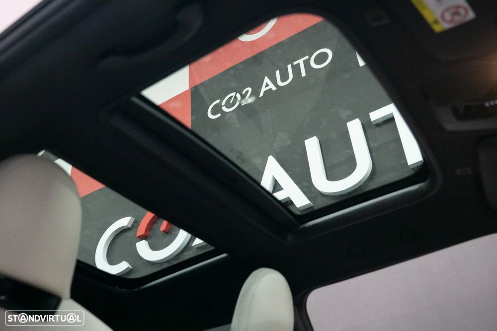 MINI 3 Portas Cooper C Favoured M - 30