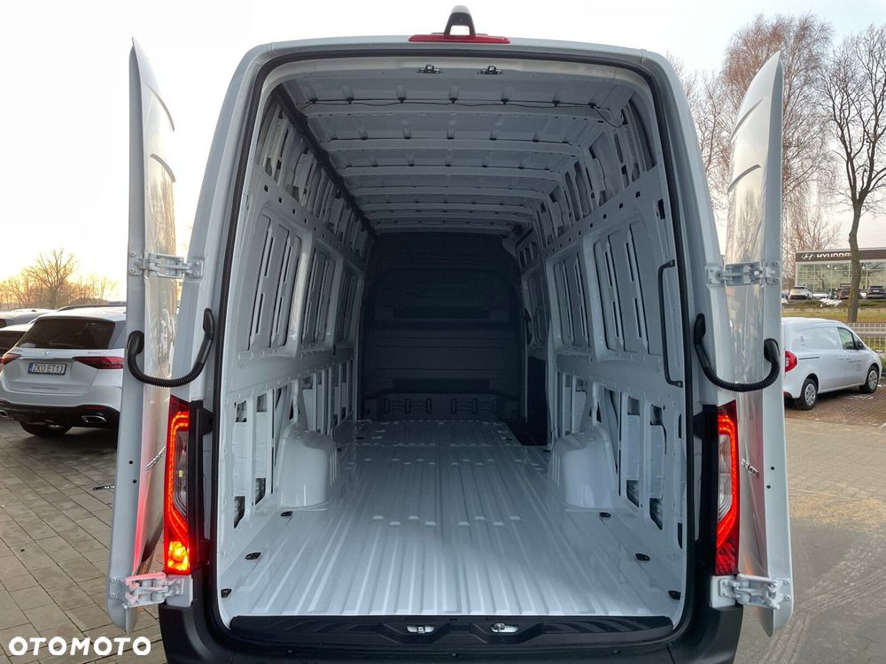 Mercedes-Benz Sprinter 319 CDI Resorowany fotel Reflektory LED - 6