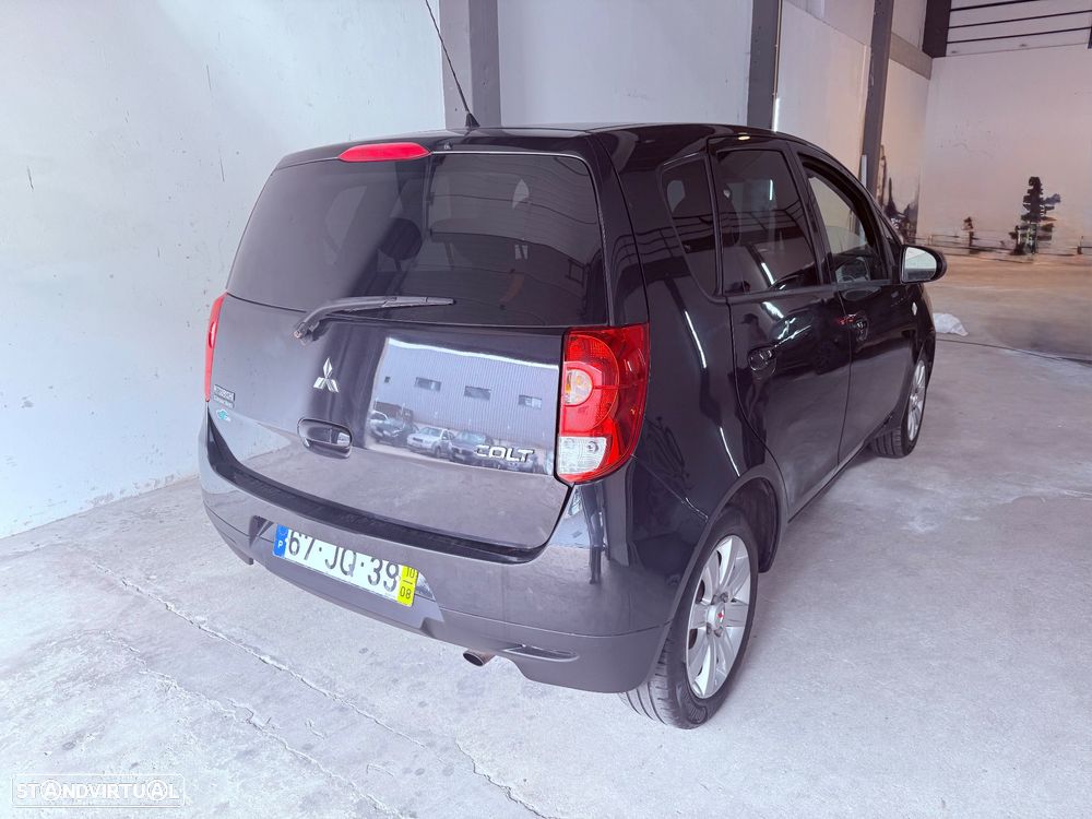 Mitsubishi Colt 1.3 Instyle - 17