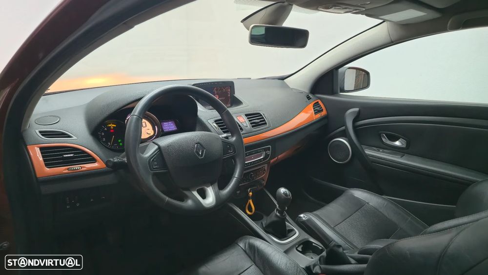 Renault Mégane 2.0 dCi SE Exclusive - 4