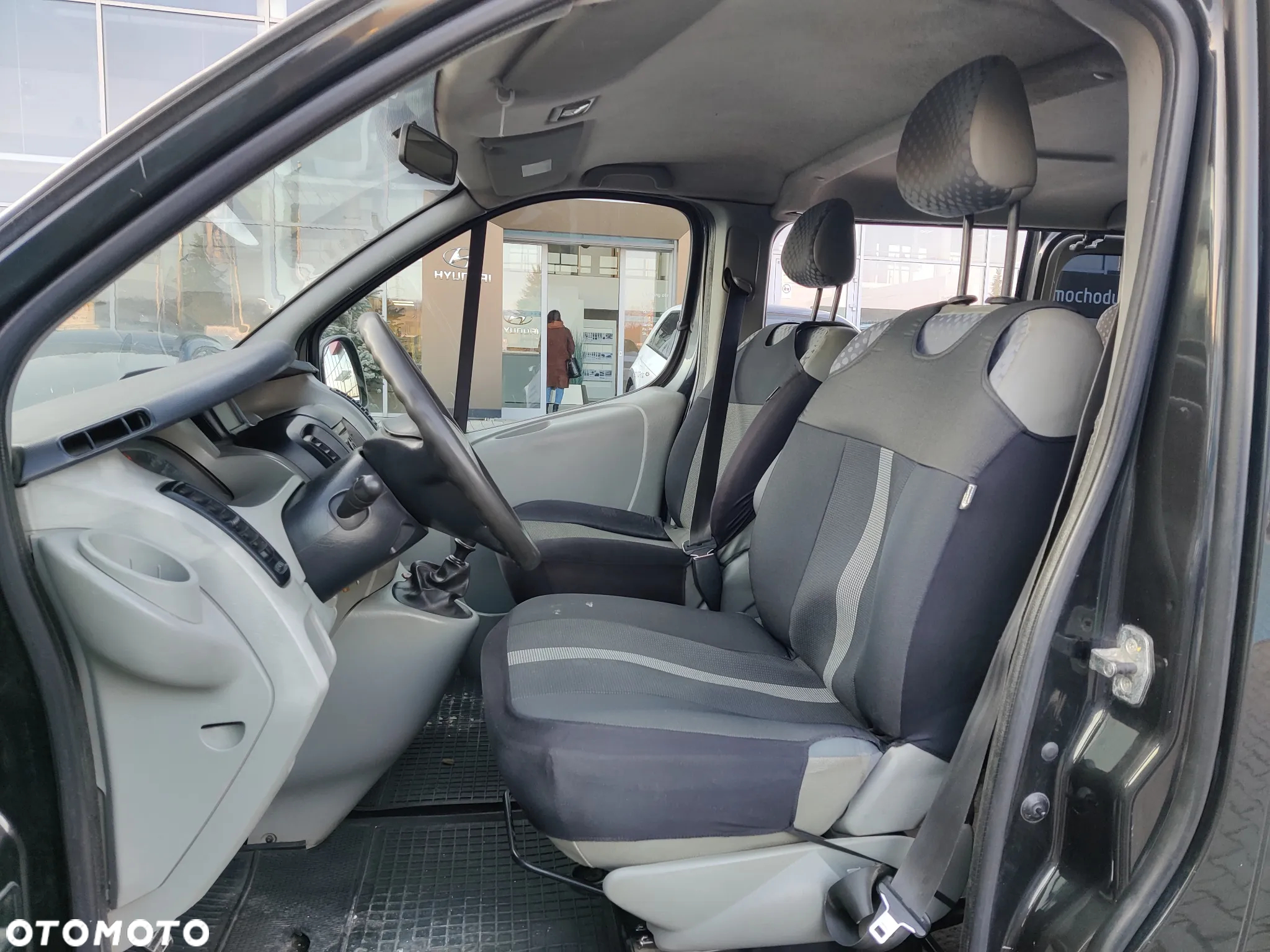 Renault Trafic - 14
