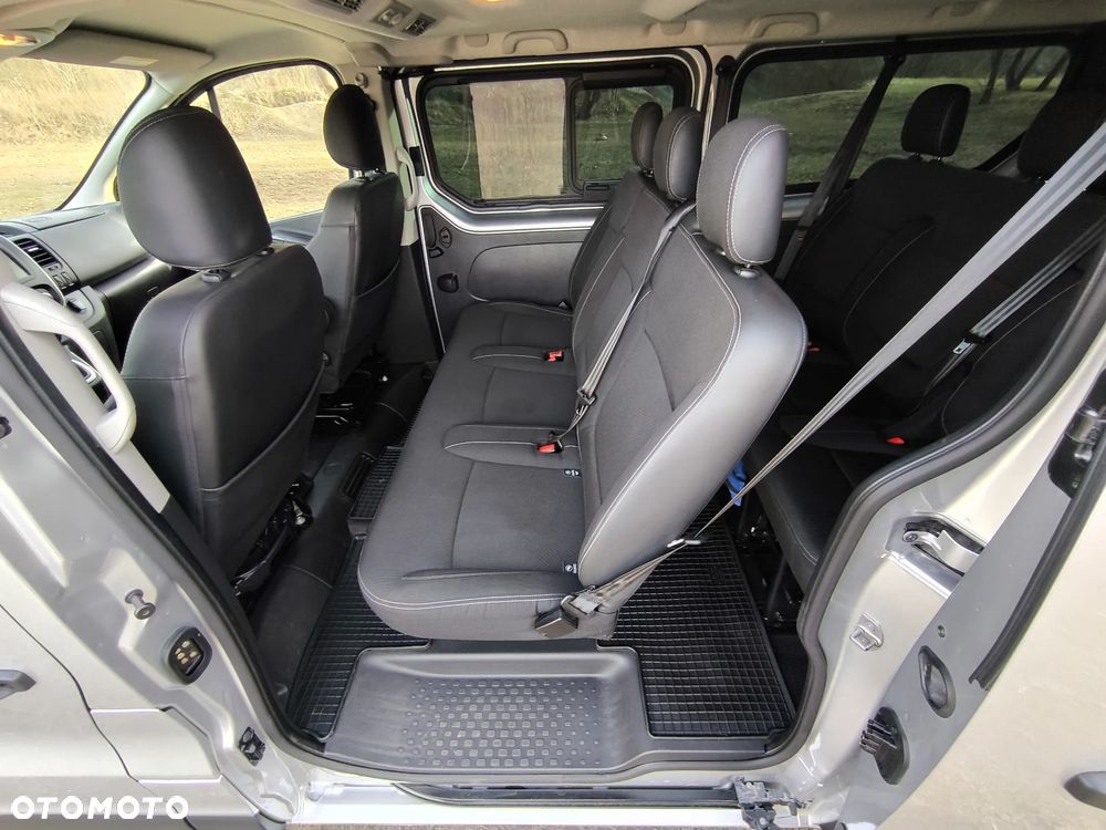 Renault Trafic Grand SpaceClass 2.0 dCi EDC - 18