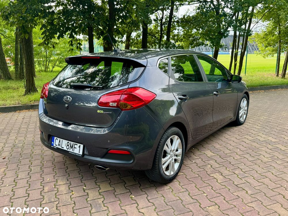 Kia Ceed 1.6 GDI XL - 7