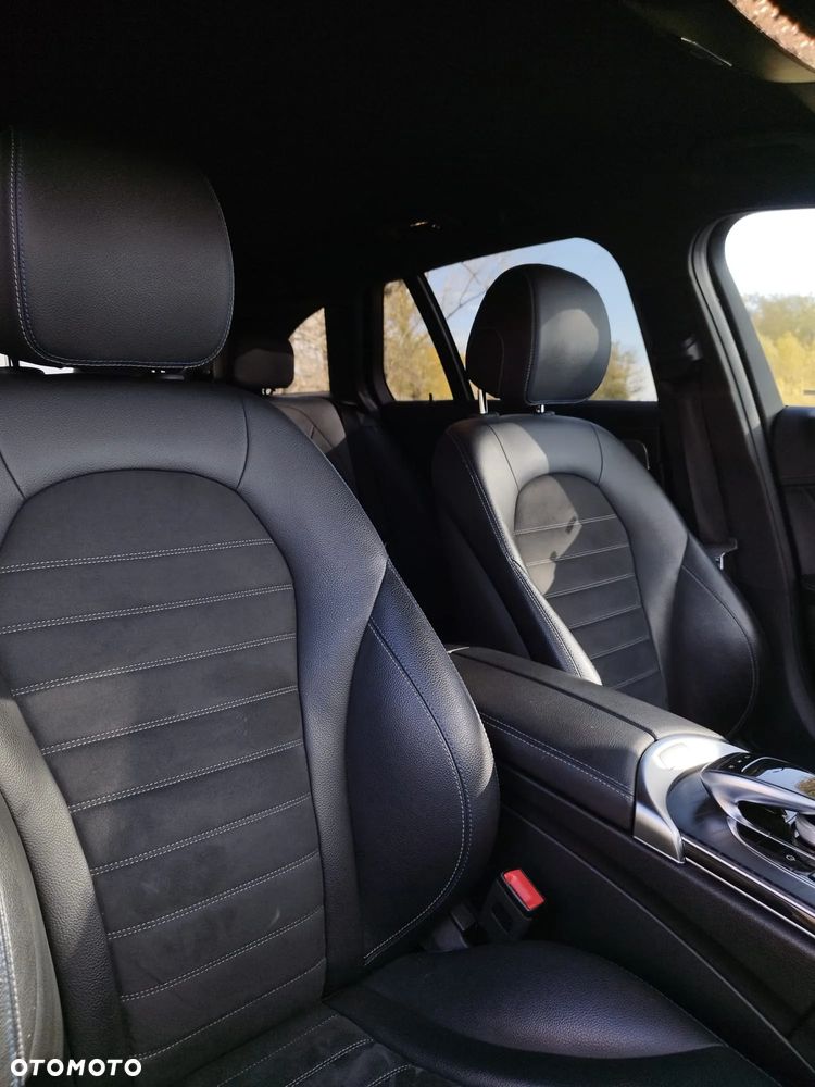 Mercedes-Benz Klasa C 220 d 9G-TRONIC AMG Line - 33