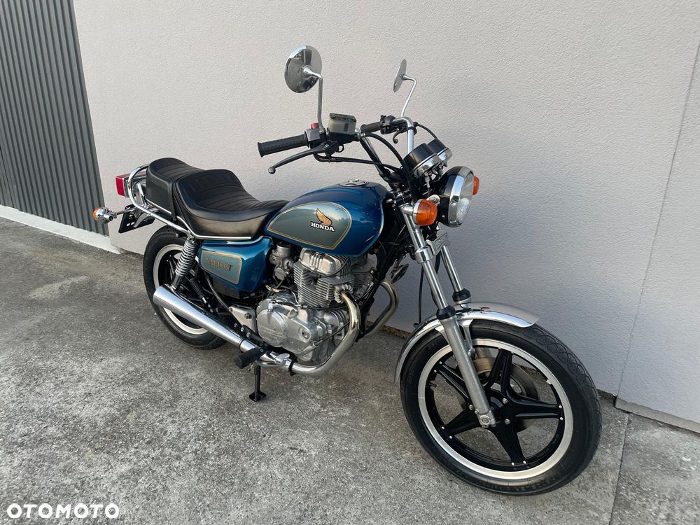 Honda CM - 1
