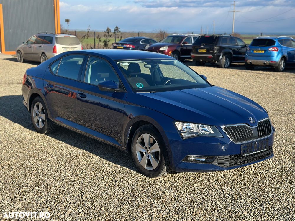 Skoda Superb 2.0 TDI Active - 2