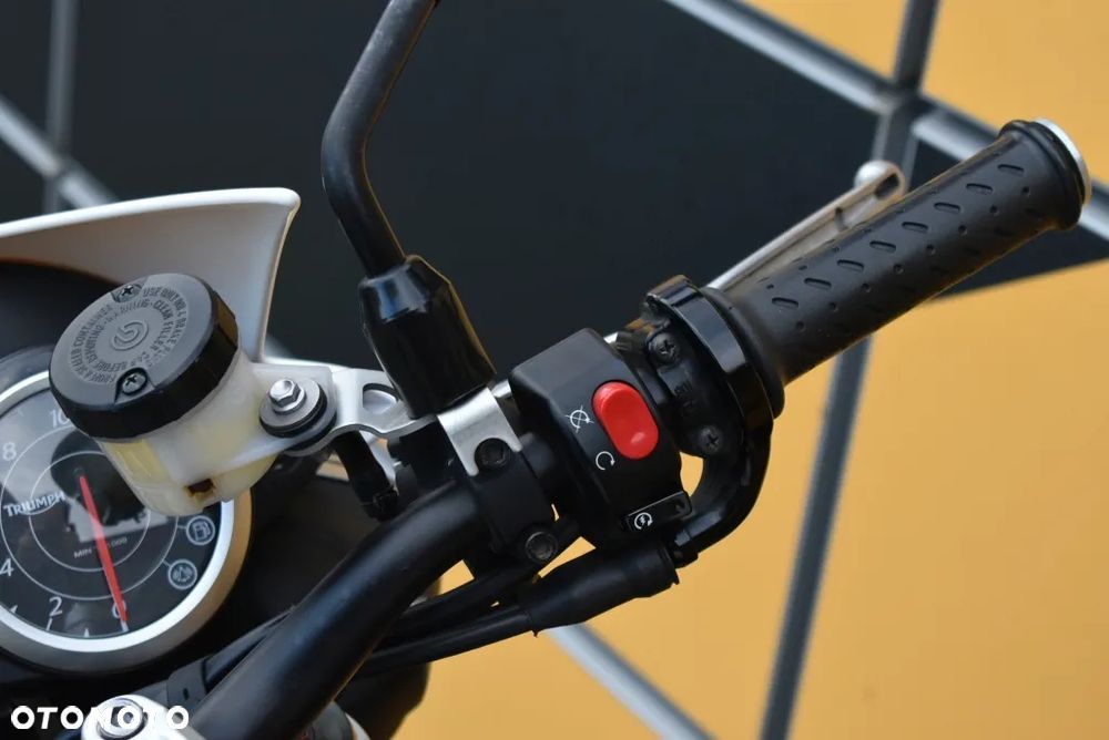 Triumph Speed Triple - 22