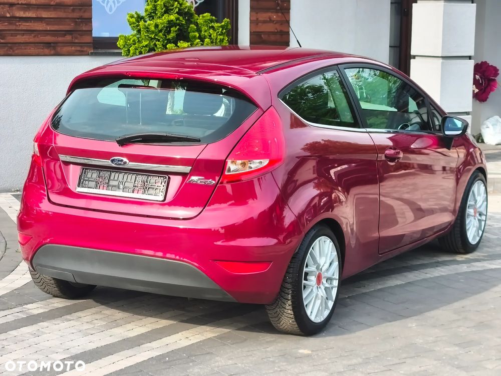 Ford Fiesta 1.25 Titanium EU5 - 17