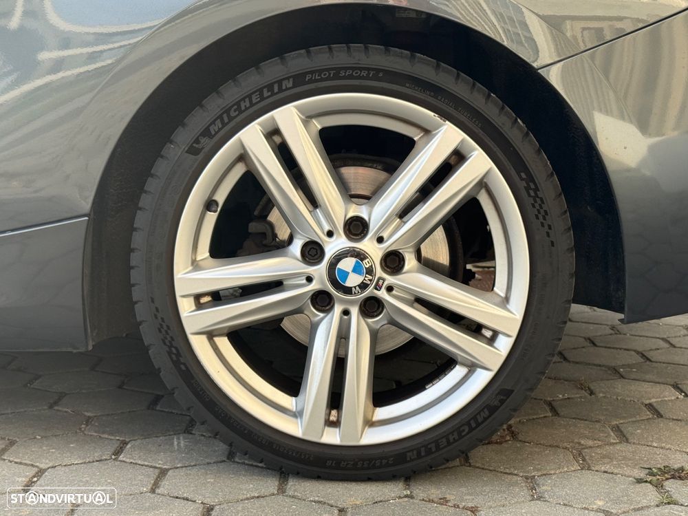 BMW 118 d Pack M - 8