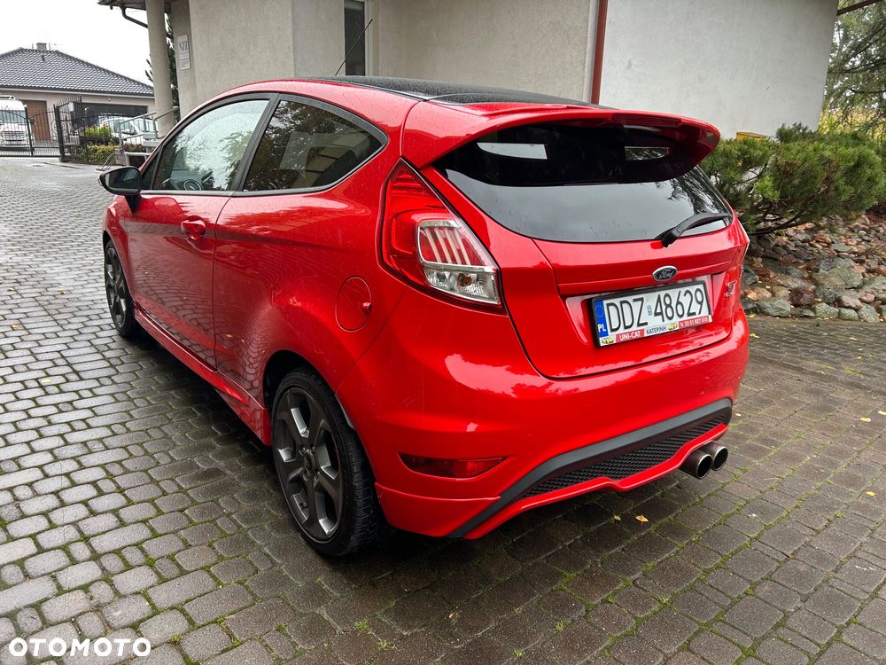 Ford Fiesta ST - 4