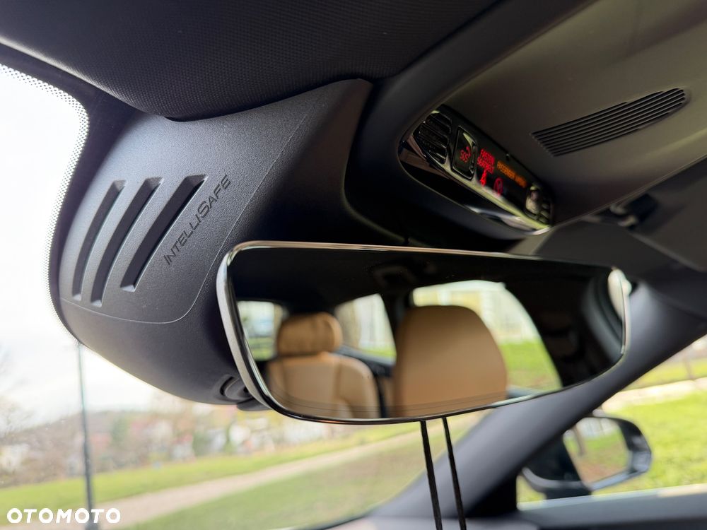 Volvo V90 D4 Geartronic Momentum Pro - 19