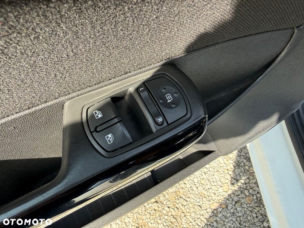 Opel Corsa 1.3 CDTI Enjoy - 20