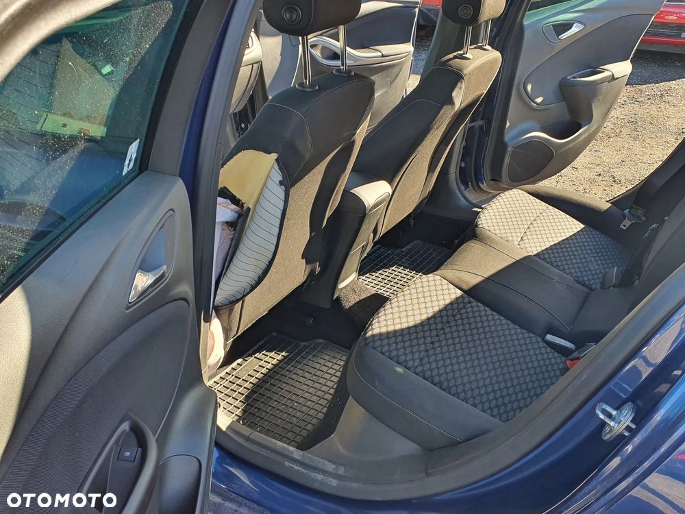 Opel Astra V 1.2 T 2020 S&S - 11