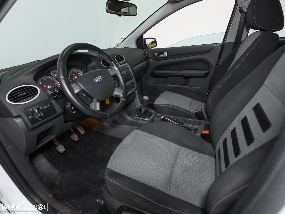 Ford Focus 1.8 TDCi Ambiente - 7