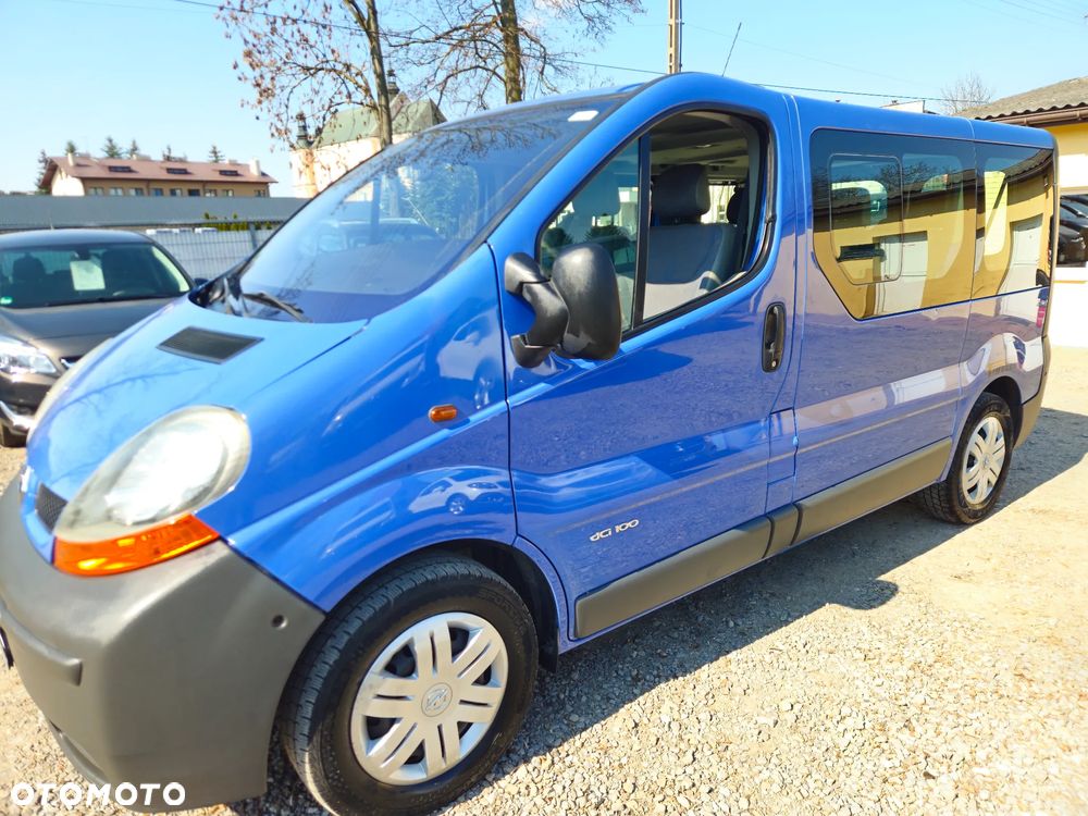 Renault Trafic - 28